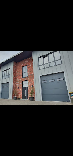 MT BAT - Thumbnail