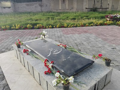 Photos of Ostad Mohammadreza Lotfi Shrine