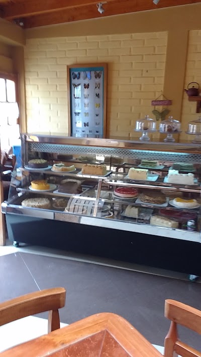Photos of Caf&eacute; Dulcin&eacute;s