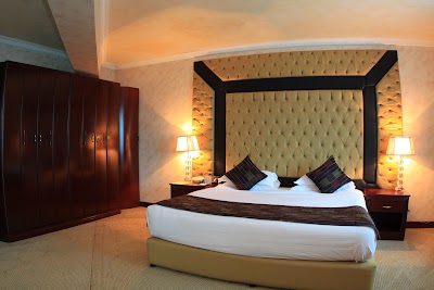 Photos of Intercontinentaladdis