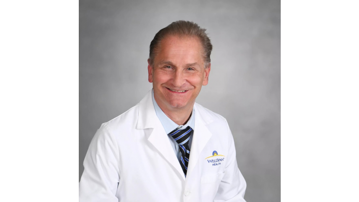 Daniel J Kosinski Md