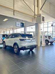 Photo n°3 de RENAULT AVRANCHES - CAR LOVERS à Avranches (Vendeur de voitures d'occasion)