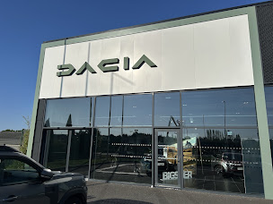 Photo n°2 de DACIA BOURGES - GROUPE SIMONNEAU à Saint-Doulchard (Concessionnaire automobile)