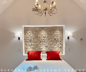 Photo n°1 de SARL Vergez Jérémy Électricité Climatisation à Soues (Service de réparation de systèmes de climatisation)