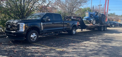 Lynn Truck And Tractor Repair