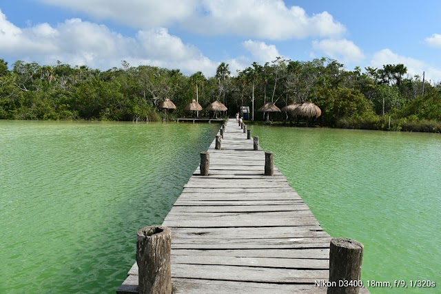 Laguna de Kaan Luum