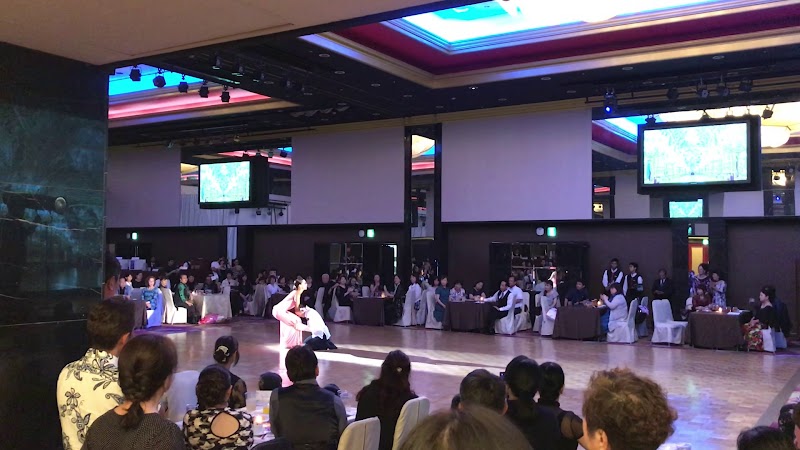 Ａ・Ｋダンス・インターナショナル