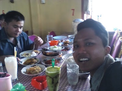 Photos of PEMPEK SYAHIRA