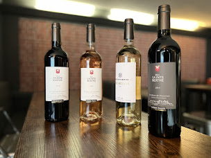 Photo n°10 de 19 sur Vin & Bière à Saint-Martin-de-Crau (Bar à vin)