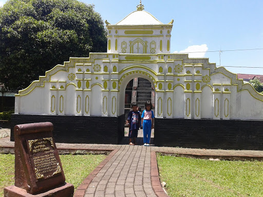The Best Attractions In Batu Destimap Destinations On Map