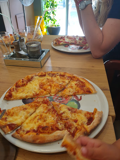 Sakara pizzeria & grillroom - Thumbnail