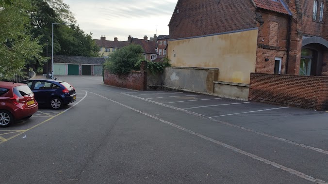 Monastery Court Car Park, Author: Simon J. Läck