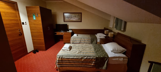 Opinii despre Browar Sulewski Hotel & Restaurant în Hrubieszów - Kawiarnia