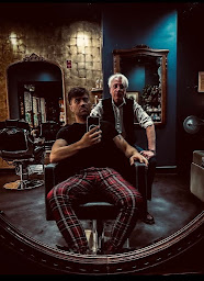 Photo n°25 de Diogène 1919 hair salon à Paris (Entreprise de cosmétique)