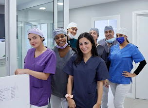 Photo n°3 de Léa AMIACH à Senlis (Parodontiste)