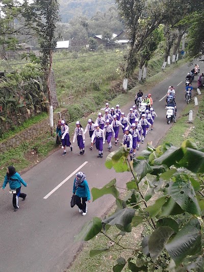 Photos of warunge bandu