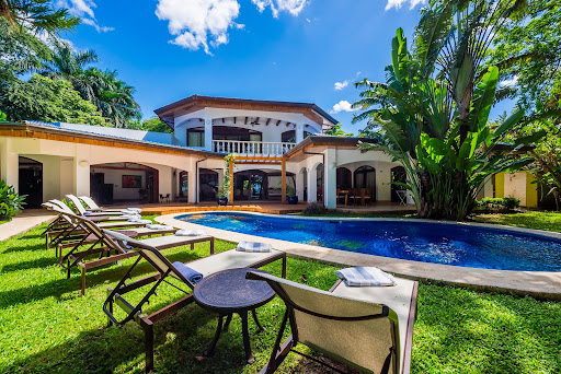 The Blue Jewel Villa