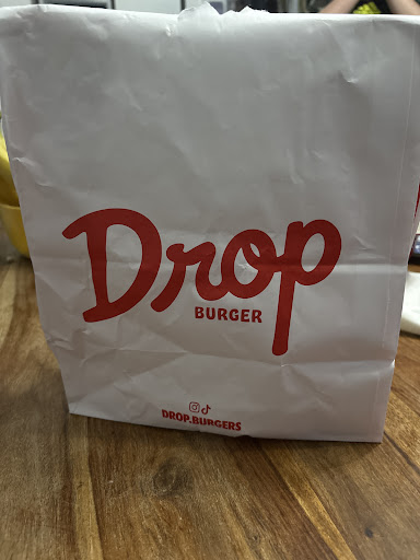 Photo 1 - Drop burger
