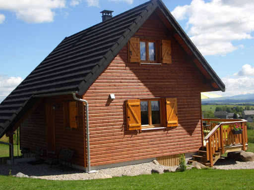 Photo de Écrin d'Auvergne insolite : Cabane - Lodge avec Spa Privatif Auvergne à Champs-sur-Tarentaine (15270)