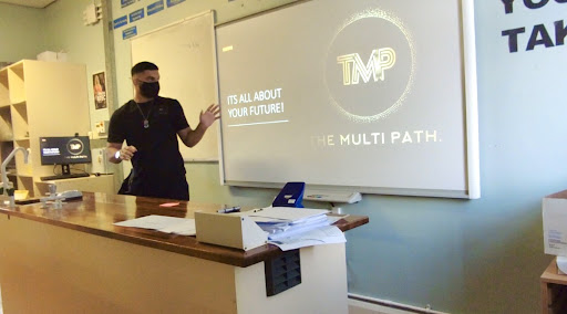 THE MULTI PATH THERAPY. - Visual