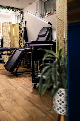 Island Inx Tattoo and Body Piercing Studio - Thumbnail