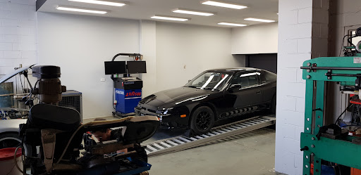 Yatala Head Worx and Automotive Servicing - Thumbnail