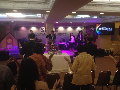 Photos of GBI Altar Filadelfia