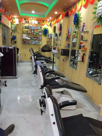 One + Gents Beauty Parlor, Bihar, India