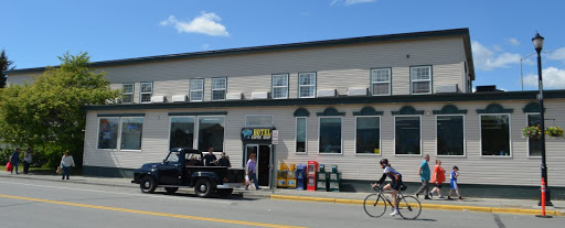 Valley Hotel & 24/7 Open Café, Palmer, AK
