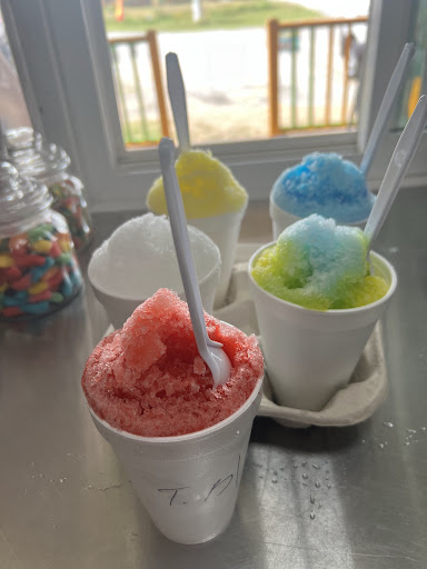 Tiny’s Snow Cones - Visual
