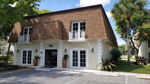 Elan Recovery + Wellness