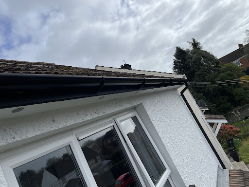 Colville roofing and guttering services