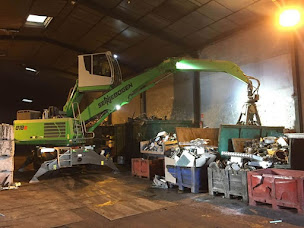 Photo n°1 de Ferrailleur 93 - Société Européenne des Métaux à La Courneuve (Service de gestion des déchets)