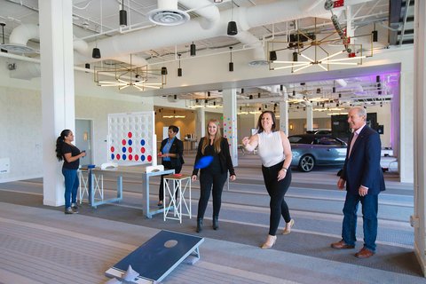 westdrift Manhattan Beach, Autograph Collection by null