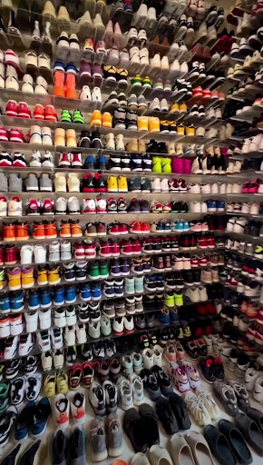 KD retros LLC | Craft Your Own Footprints - Thumbnail