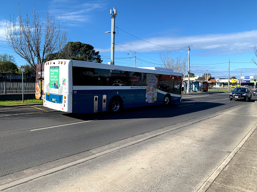 Keilor Rd/Matthews Ave