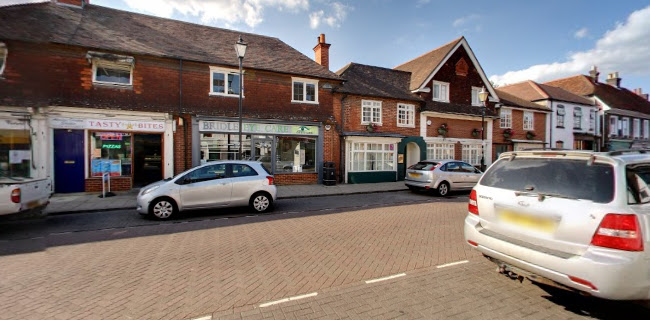 Parkers Theale Estate and Letting Agents - Reading