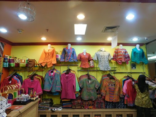 BUTIK BATIK FIEF, Author: Fief Batik