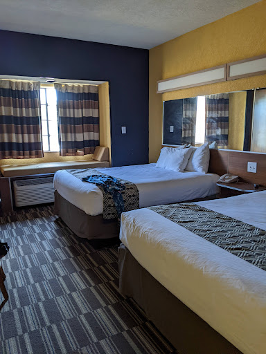 Microtel Inn & Suites by Wyndham New Braunfels - Thumbnail