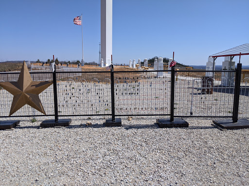 Branson Cross - Visual