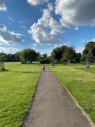 Redlees Park - Thumbnail