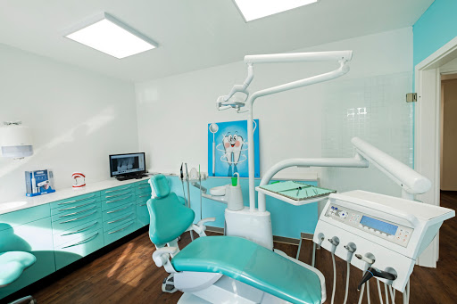 Dentist Dr. Christian Sadean - Thumbnail