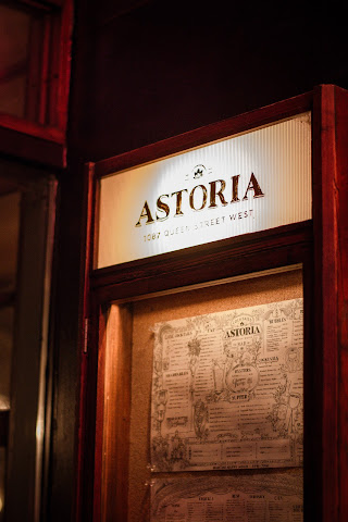 Gloria In The Great Hall by null