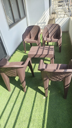 Please visit , we provide luxurious facilities for girls ,  post image