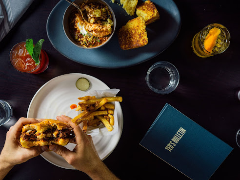 Ted's Bulletin by null