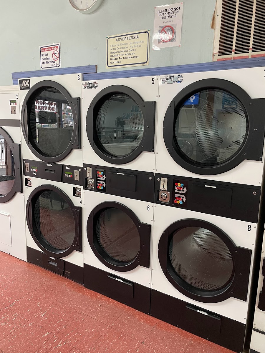 Cambridge Coin-Op Laundry & Dry Clean storefront and entrance in Worcester