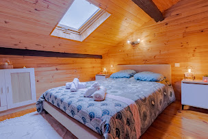 Photo n°1 de Le Chalet à Saint-Pardoux-la-Rivière (Hôtel)