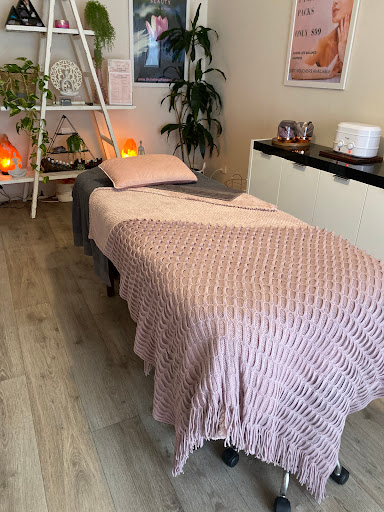 Divine Health & Beauty