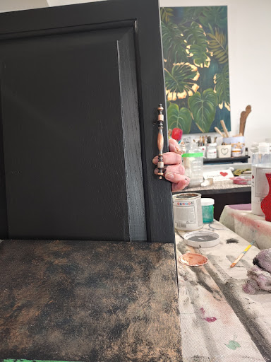 Grateful-Nest Paint Company - Thumbnail
