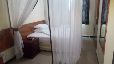 Photos of Emboita Hotel
